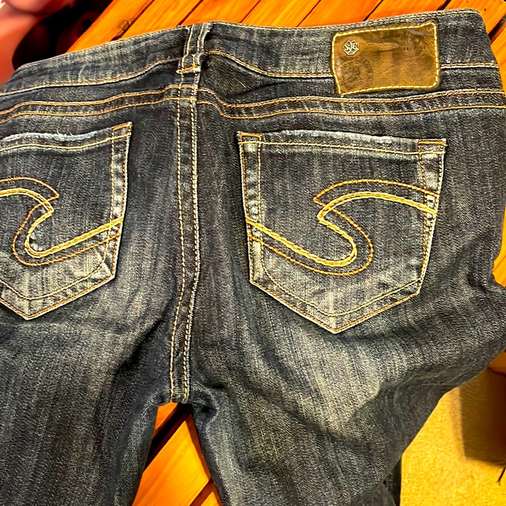 Fashionable, slightly worn look, only worn theee times-silver Jeans for sale